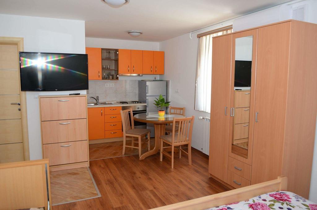 Apartments Villa Split Krapinske Toplice Eksteriør billede