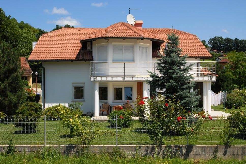 Apartments Villa Split Krapinske Toplice Eksteriør billede