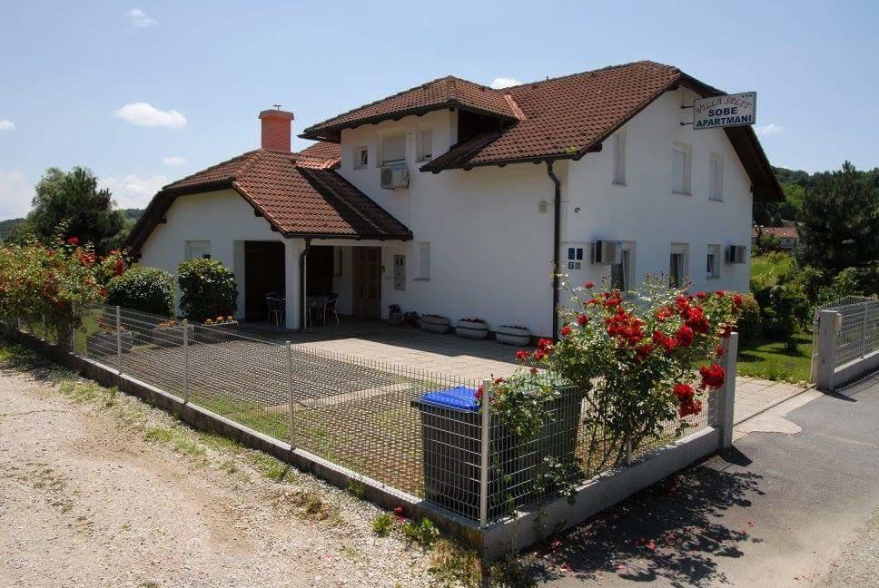 Apartments Villa Split Krapinske Toplice Eksteriør billede